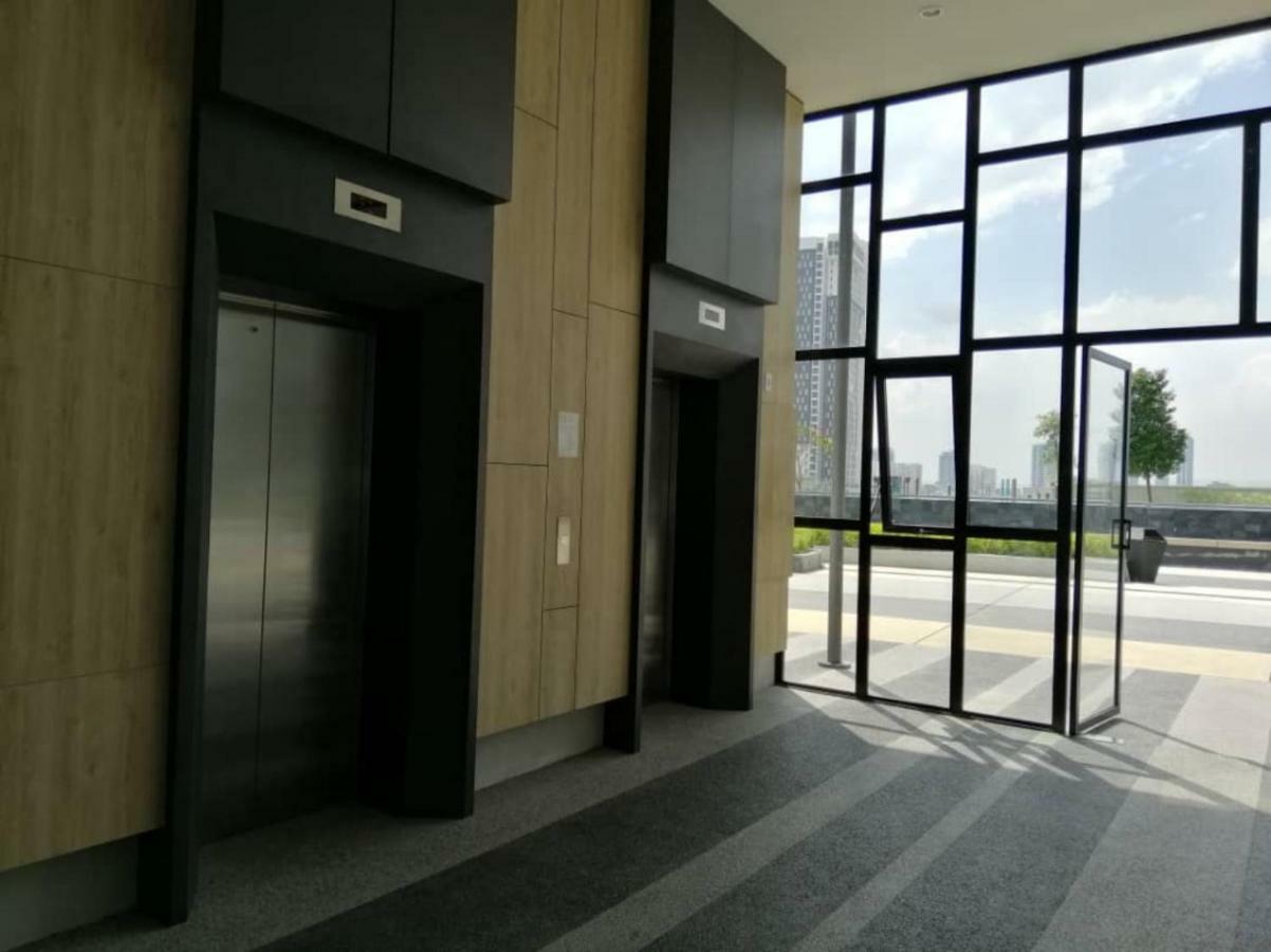 The Comfyhauz # Cyberjaya Apartment Exterior photo